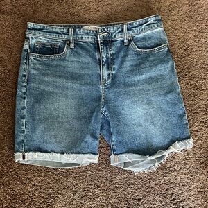 Women’s blue jeans shorts, size 30 (Joe’s)